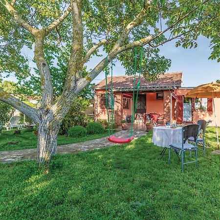 1 Bedroom Pet Friendly Home In Šišan מראה חיצוני תמונה